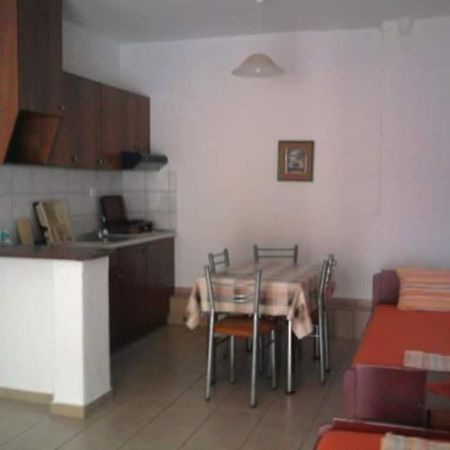 Gabriella Apartman Apartamento Neoi Poroi Exterior foto