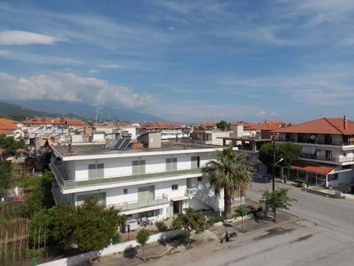 Gabriella Apartman Apartamento Neoi Poroi Exterior foto
